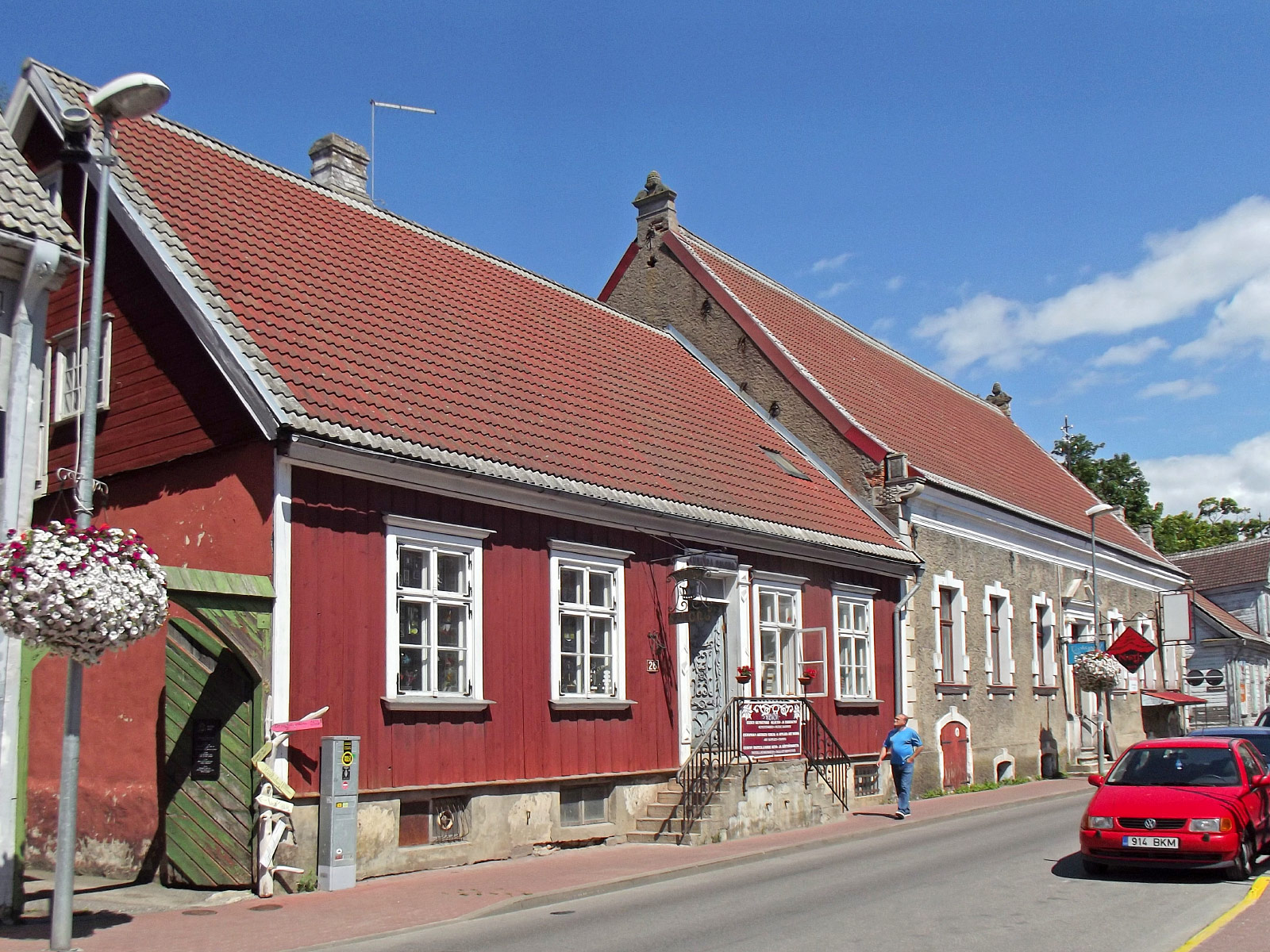 Pärnu (Пярну, Pernau)